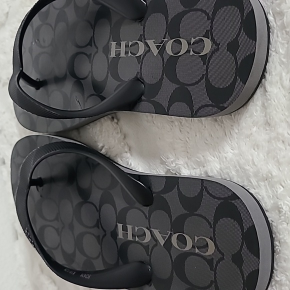 COACH SANDALS SIZE 6 IN GOOD CONDITION. - Picture 5 of 8